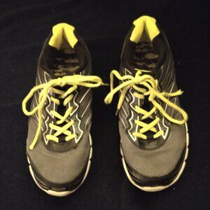 Fila, gray black bright green digital camo athletic shoes boys